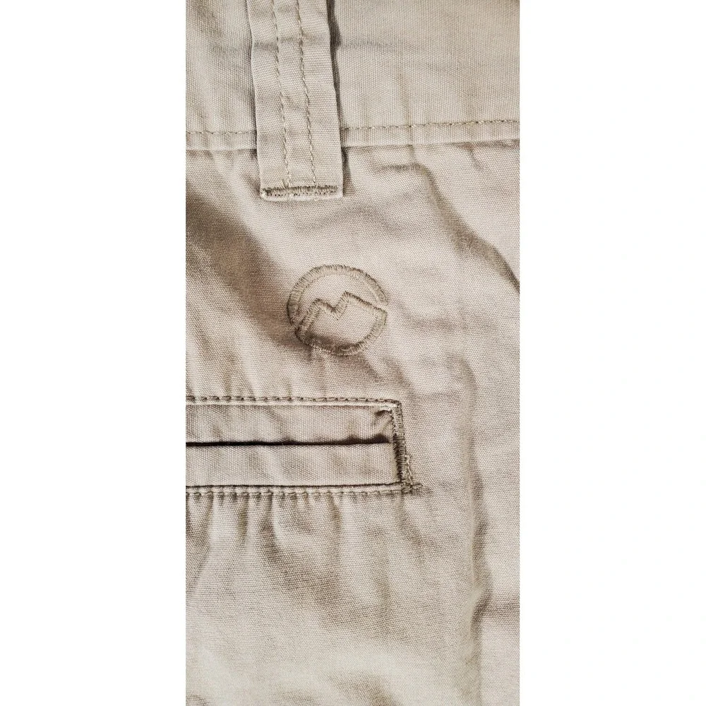 Magellan Outdoors Mens Khaki Chino Shorts Size 42 Brown Cotton Twill Flat Front
